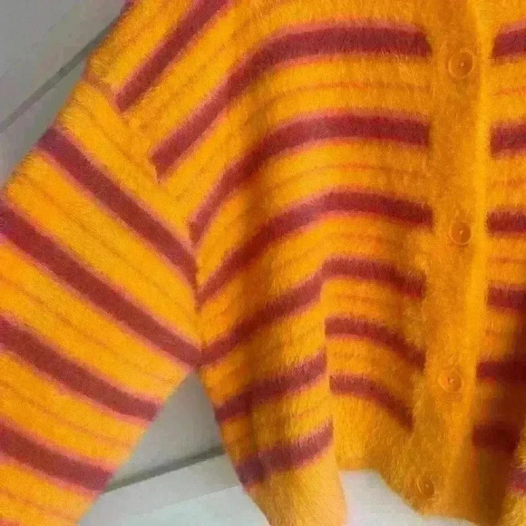 Levi's  Cat Cardigan Sweater Fuzzy Size M Orange Purple Stripes Button-up - Picture 6 of 9
